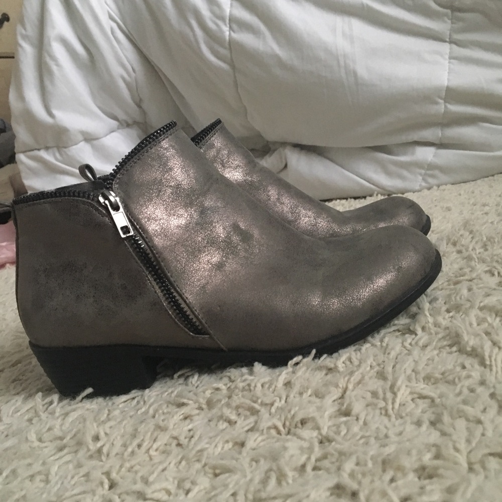Brown/Gray Metallic Booties